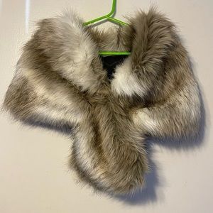 Faux Fur Shawl - OS